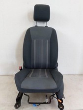Ford Fiesta JA8 2AJ Sitz vorne
