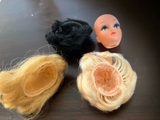 3x Perücken und Kopf 60er