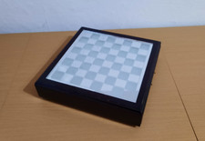 Schachspiel aus Glas –