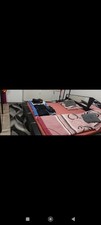 Großes schwarzes bett ohne - großes,