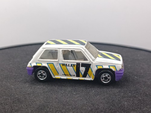 Hot wheels renault - wheels, turbo