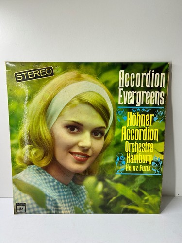 Accordian evergreens hohner - evergreens,