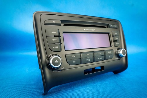 Audi tts radio - 8j,