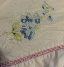 Laura Ashley 2 Kopfkissenbezüge bestickt, 80x80