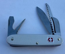 Victorinox “Swiss Army 7”
