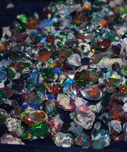Black opal rough welo - opal, fire