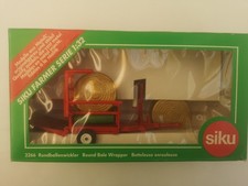 Siku 2266 Rundballenwickler