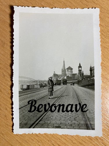 Foto düsseldorf oberkasseler - foto,