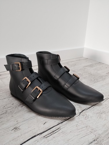 Knöchelstiefel mit schnalle - knöchelstiefel,