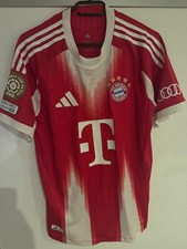 Matchworn FC Bayern München Spielertrikot Klub WM Kimmich Als Beschreibung