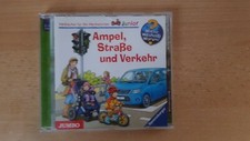 Ampel,Strasse und Verkehr von