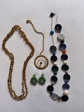 Diverse Modeschmuck Ketten aus