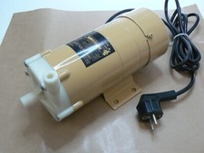 Hendor Magnetpumpe 230V bis 15l/min für Säuren und Laugen. Magnetkreiselpumpe
