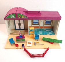 PLAYMOBIL® City Life 70146 -