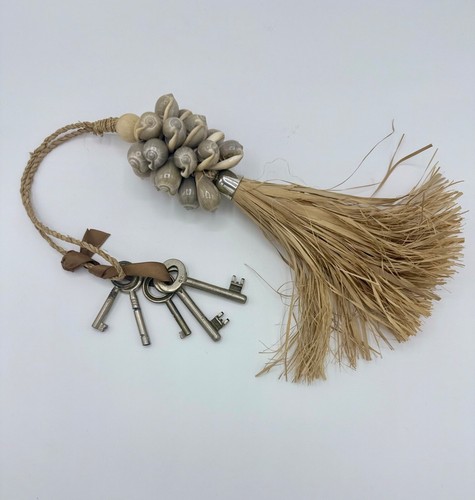 Hänger muschelquaste grau - hänger, mit