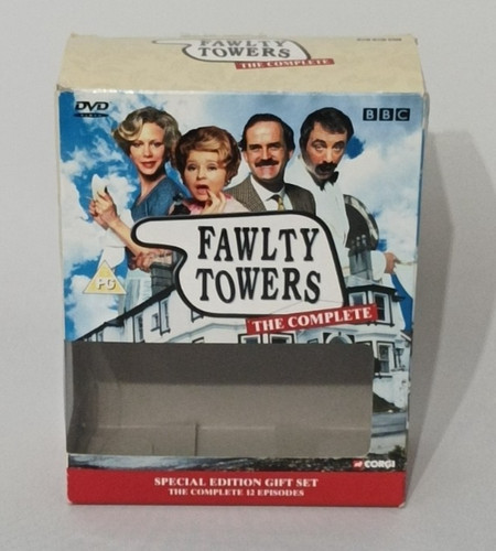 Fawlty towers leerkarton dvd - leerkarton,