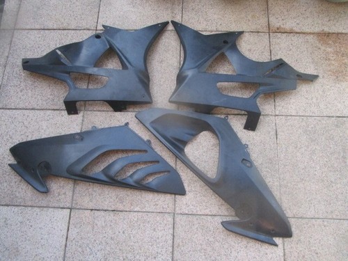 Verkleidungsteile 2 x - 4,