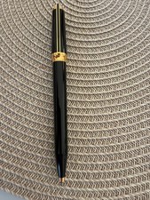 Schöner St. Dupont  Laque De