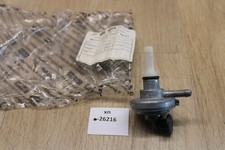 Piaggio 577881 Benzinhahn NOS NEU genuine xn26216