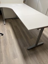 Büroschreibtisch IKEA L-Form ca. 120cm x 220 cm Tischplatte weiss hebraucht