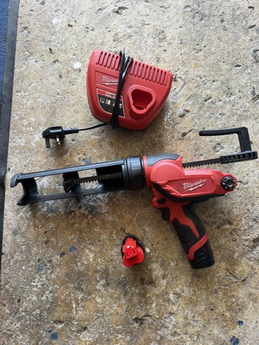 Milwaukee m12 pcg - m12,