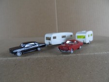 2 PKW mit Wohnwagen Auto