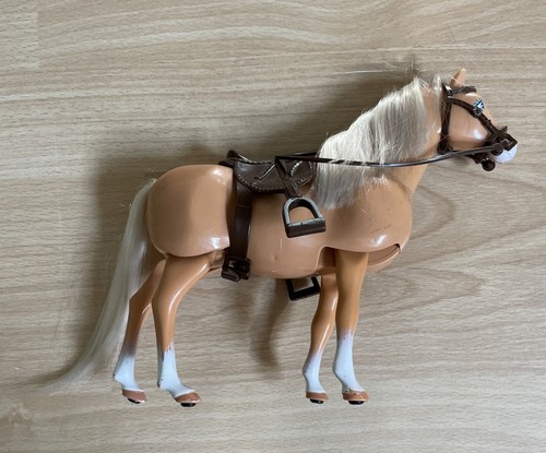Barbie walking baby horse - barbie,