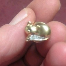 Pierre Lang, Knopfbrosche