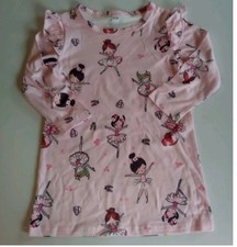 Niedliches Mädchenkleid