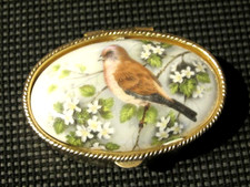 Süße Pillendose mit hübschen Vogelmotiv, goldfarben, Länge ca. 5 cm