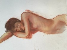 HERAUSRAGENDER LIEGENDER AKT EROTIK NACKTE FRAU KREIDE AUF PAPIER