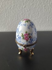 Porzellan Schmuckei geblümt