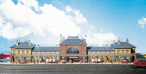 Faller 212113 bahnhof - faller, n