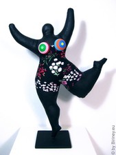 Bunte Nana-Figur 42cm mit Blumen von Biriney handgefertigt Hommage Saint Phalle