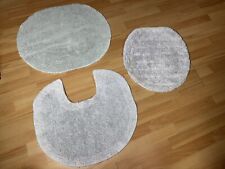 Badgarnitur - Badematten - Set 3teilig - Waschbecken, Toilette, WC-Deckel-Bezug