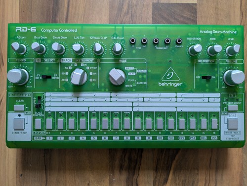 Behringer drum machine - rd-6,