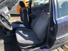 VW Polo 6N1 original Fahrersitz vorn links Stoff 3türer Sitzheizung Bj 1997