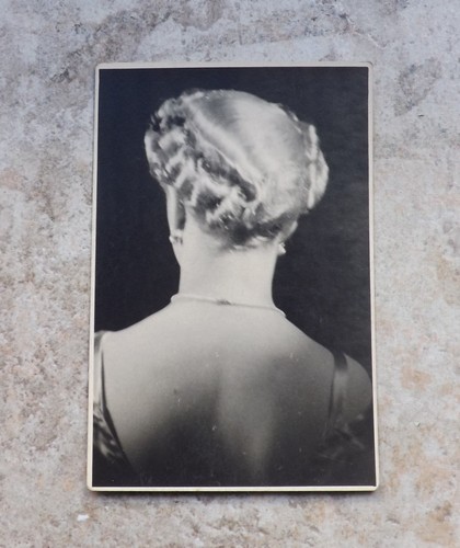Tolles altes foto - frau, mode