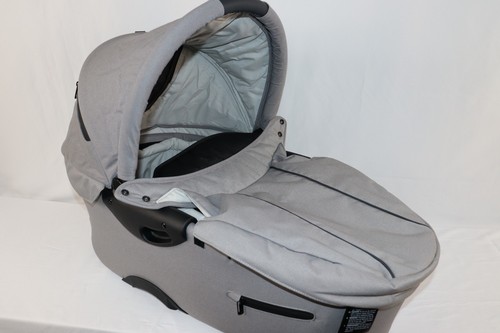 Mutsy evo carry - carry, grey