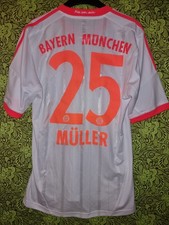 FC Bayern München Müller 25