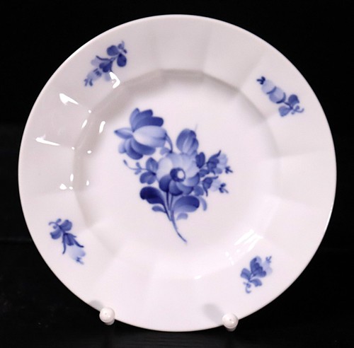 Royal copenhagen blaue blume - copenhagen,