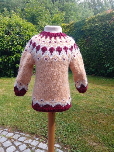 Islandpullover handgestrickt