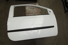 TÜR Türe Vorne Rechts Beifahrertüre Farbe weiß Renault Twingo Bj 2012 Versand