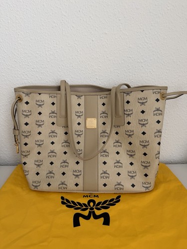 Mcm liz medium shopper beige - liz,
