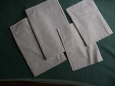 neue hochwertige Damast- Bettwäsche aus 60iger Jahren, weiß mit Knöpfen