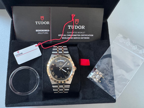 Tudor royal day date - day,