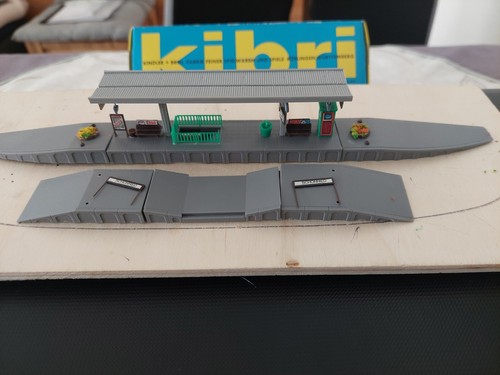 Kibri bahnsteig spur - kibri, z