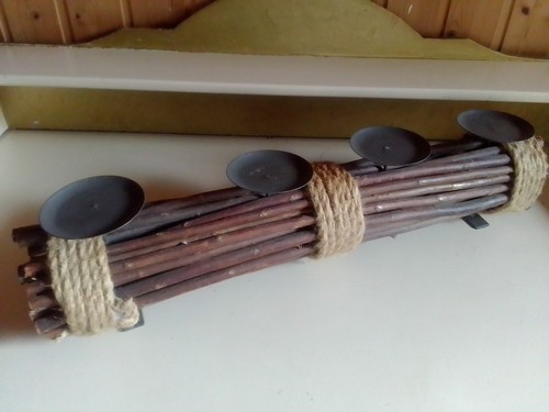Kerzenhalter aus ästen mit - kerzenhalter,