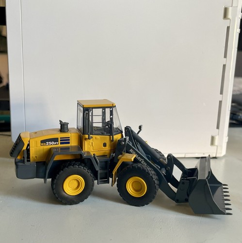 Komatsu 250 conrad - wa, pt