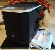 Eiswürfelmaschine - Schwarz